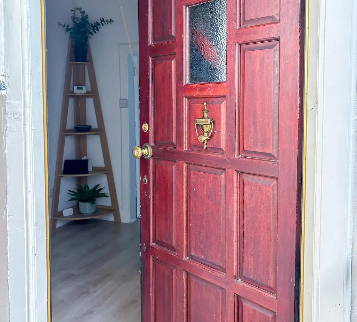 Sunny Scandi Edinburgh Retreat 1Br, Close To Murrayfield And Convenient Transportation To City Centre Regno Unito